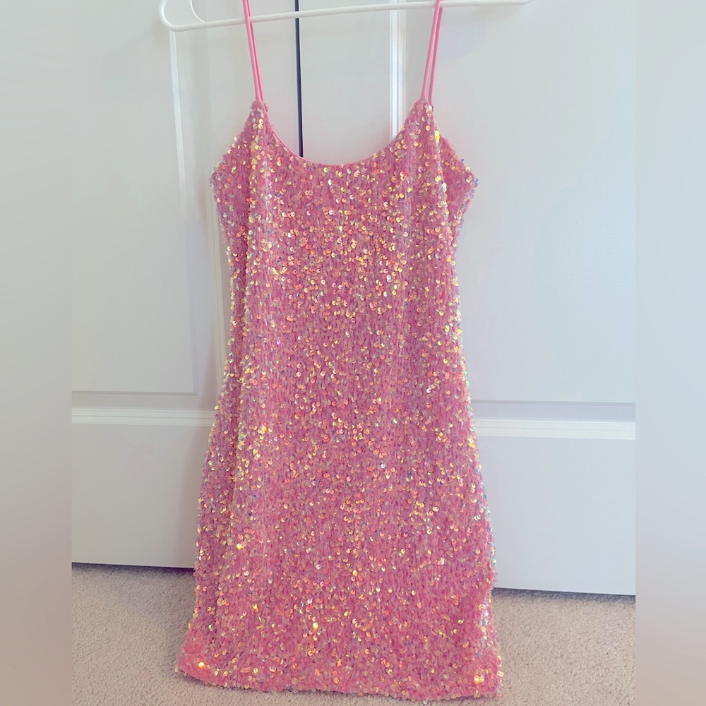 Pink sequin dress!